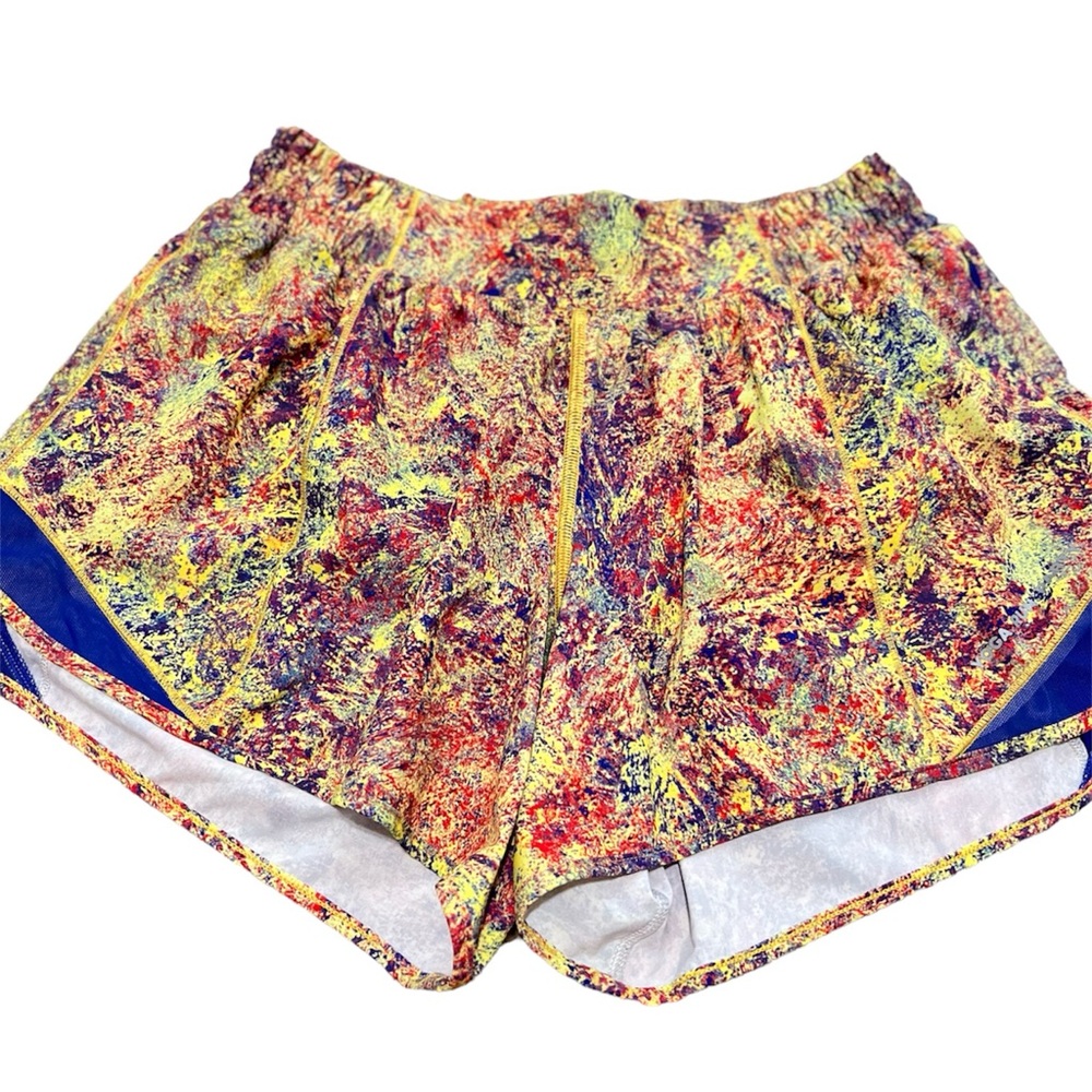 Lululemon Hotty hot shorts size 6